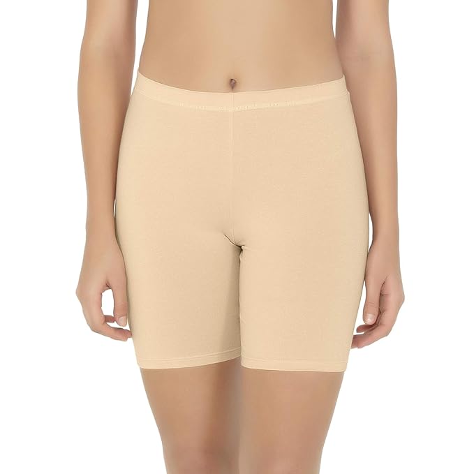 Amante Solid Mid Rise Seamed Shorty Pant...