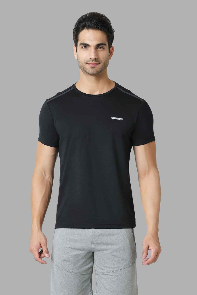 Men active T-shirt