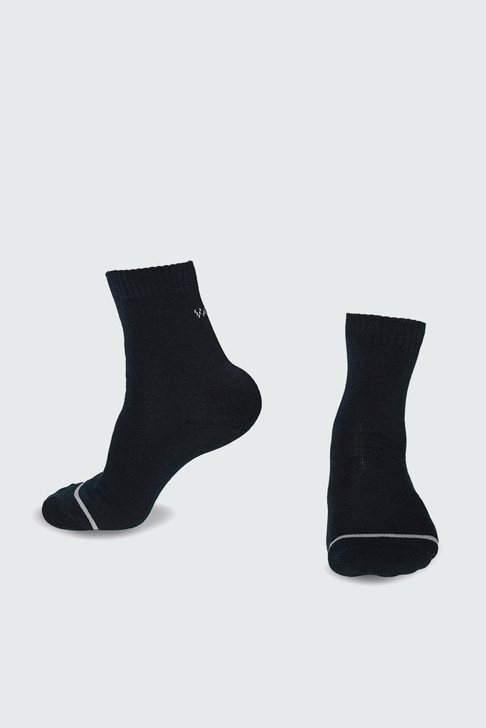 Men Navy Solid Socks