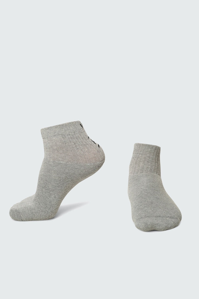 Men Assorted Solid Socks