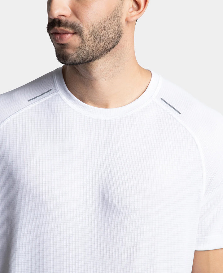 White Jockey Activewear T-shirt