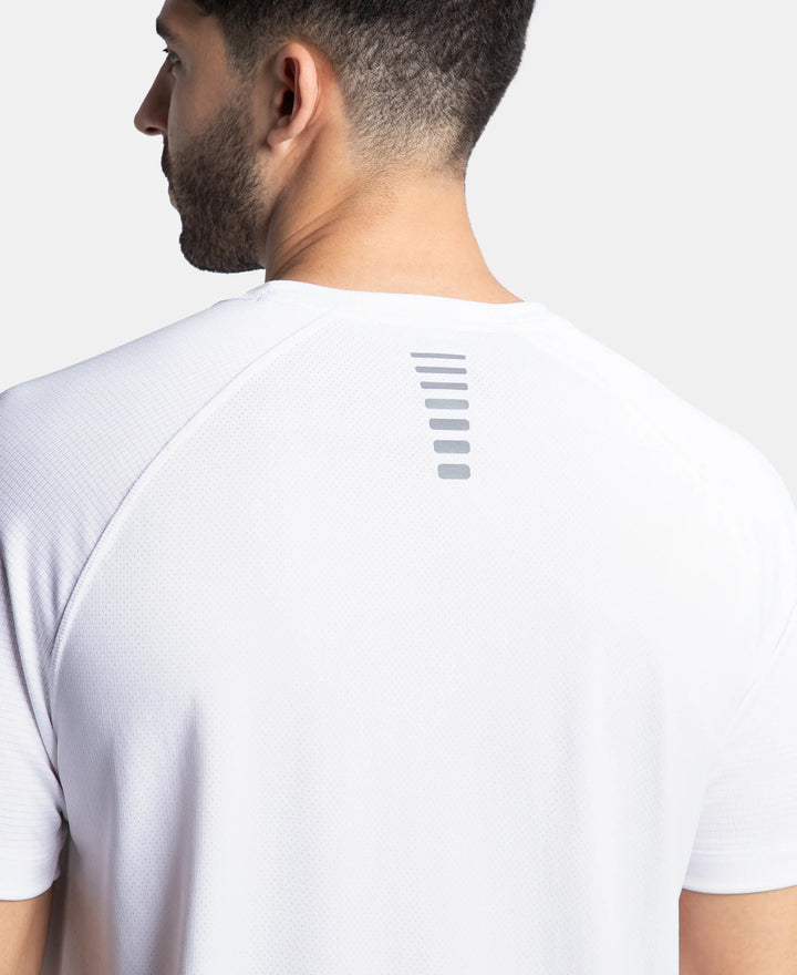 White Jockey Activewear T-shirt