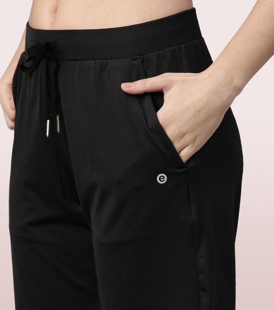 Jet black Enamor Active Shorts