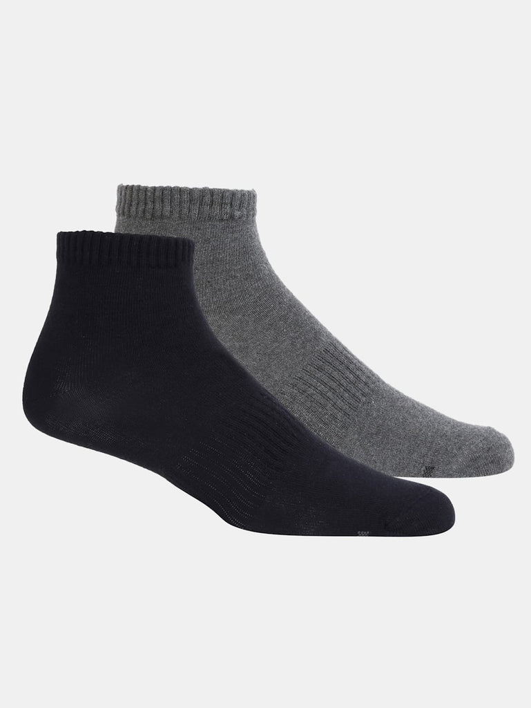 JOCKEY Men's Compact Cotton Stretch Ankle Length Socks