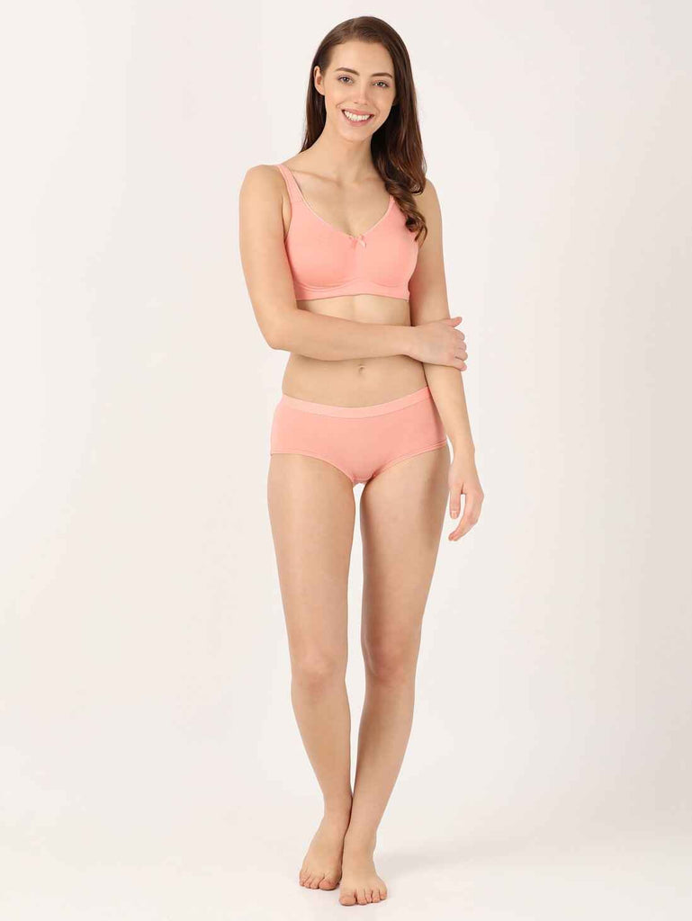 Candlelight Peach JOCKEY Women's Everyday Bra.