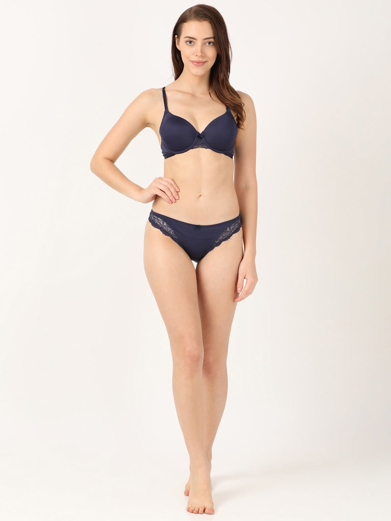 Classic Navy JOCKEY Women's Under-Wired Padded Full Coverage Multiway Bra