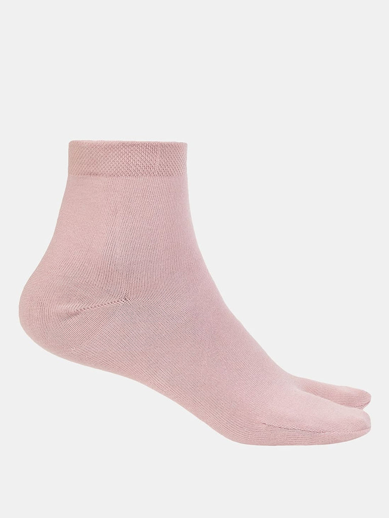 Pale Mauve Jockey Women's Compact Cotton Stretch Toe Socks with Stay Fresh Treatment