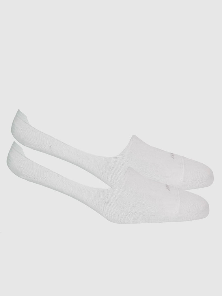 White Jockey Men's Compact Cotton Stretch No Show Socks With Stay Fresh Treatment