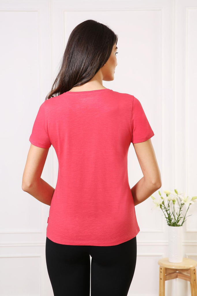 CORAL Van Heusen Women's V-Neck tee