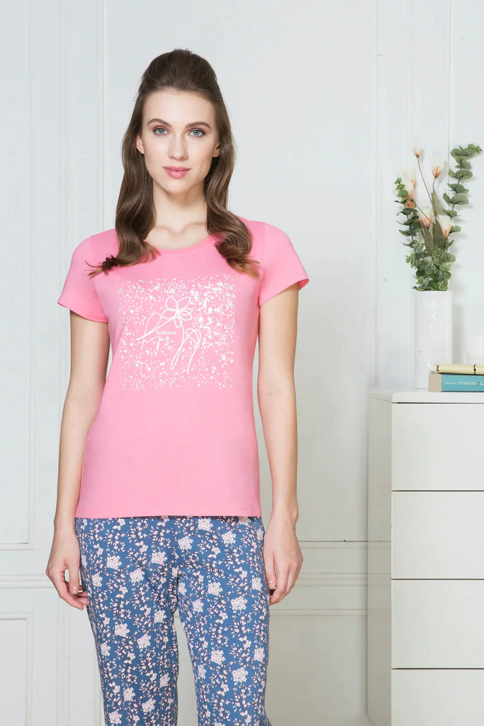 PINK VAN HEUSEN WOMEN's PRINTED CREW NECK TEE