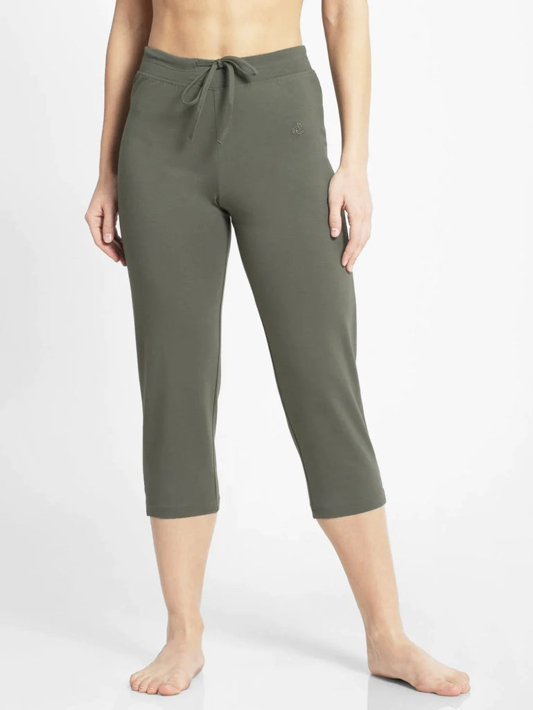 Beetle JOCKEY Women's Slim Fit Capri.