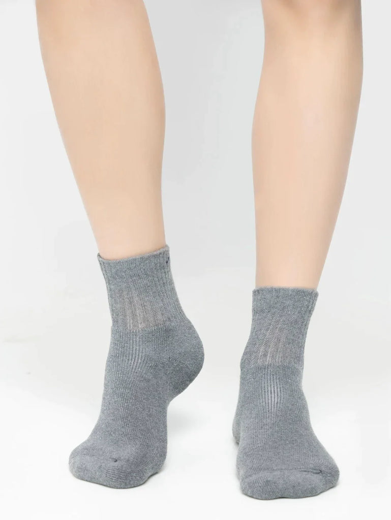 Mid Grey Melange Jockey Men's Compact Cotton Terry Ankle Length Socks With Stay Fresh Treatment