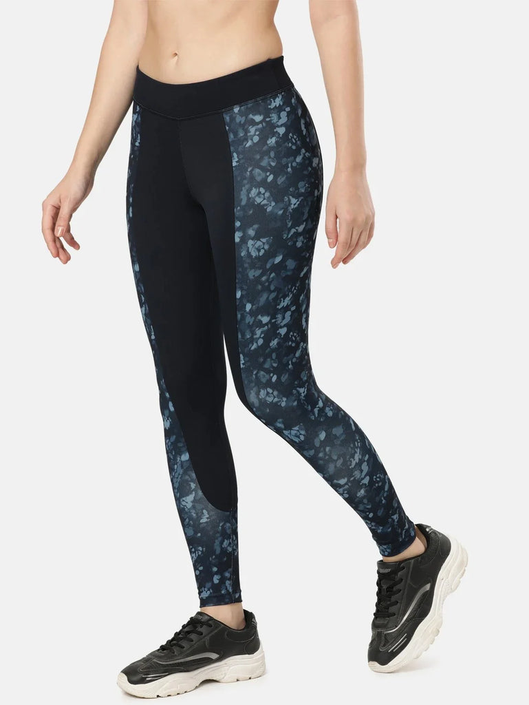 Sky Captain JOCKEY Women's Printed Performance Leggings.