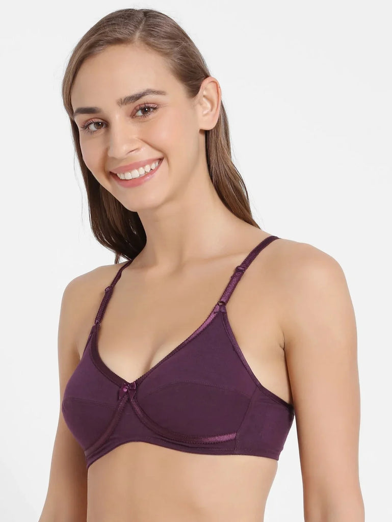 Vintage Bordeaux JOCKEY Women's Wirefree Everyday Bra.