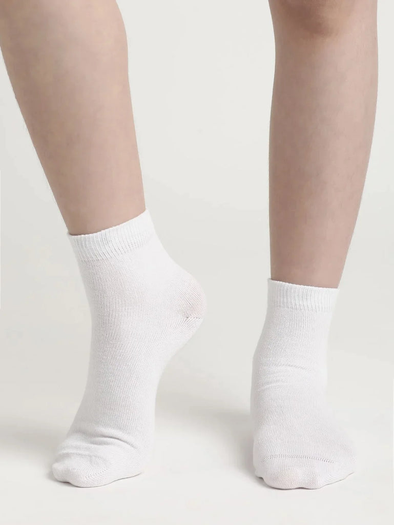 White Jockey Unisex Kid's Compact Cotton Stretch Solid Ankle Length Socks With Stay Fresh Treatment