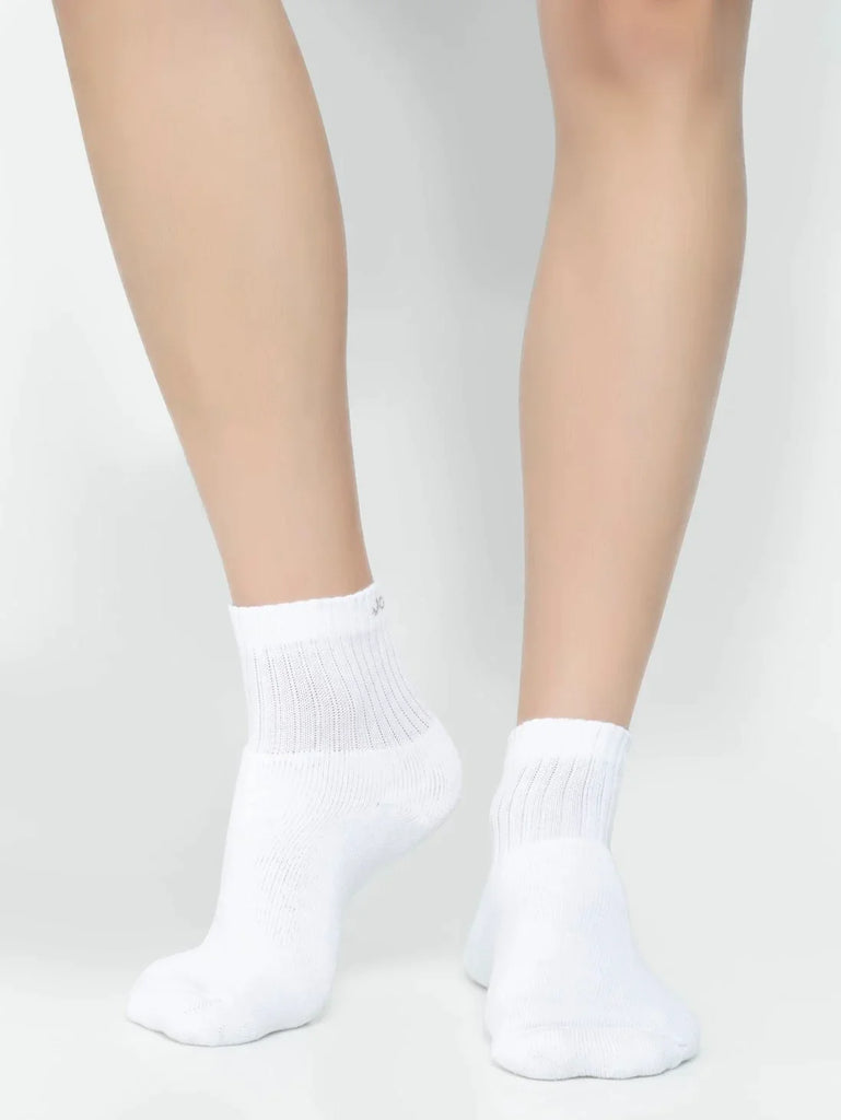 White Jockey Men's Compact Cotton Terry Ankle Length Socks With Stay Fresh Treatment