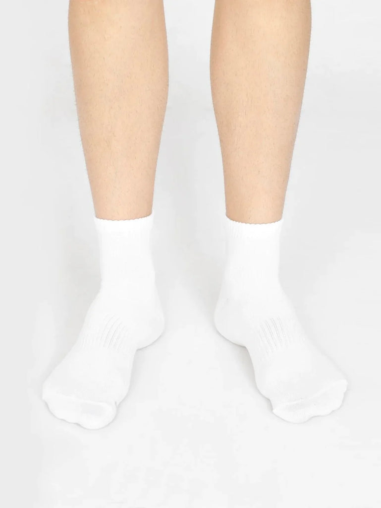 White Jockey Men's Compact Cotton Stretch Ankle Length Socks With Stay Fresh Treatment