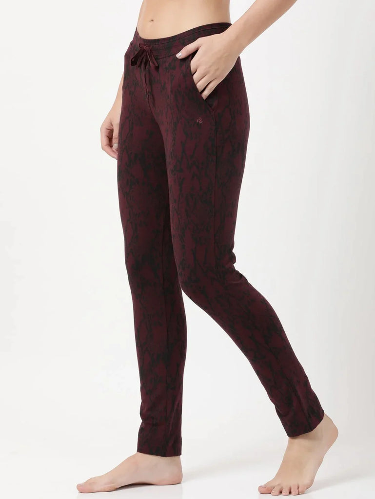 Wine Tasting Printed Slim Fit JOCKEY Women's Trackpants 